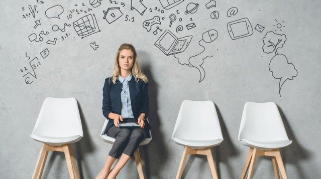 What to Wear to an Interview in a Business Casual Workplace?