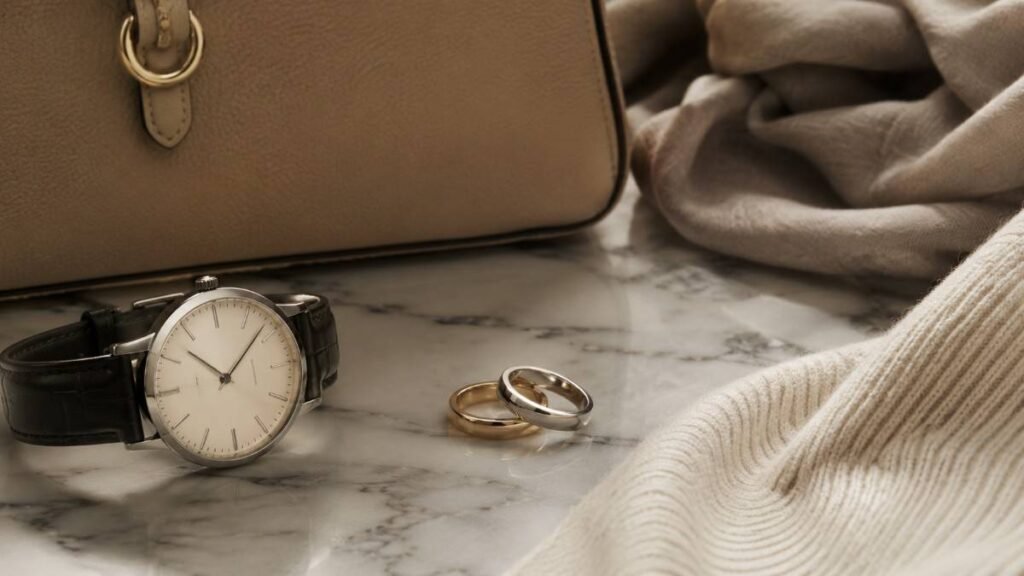 Simple and Thoughtful Accessories